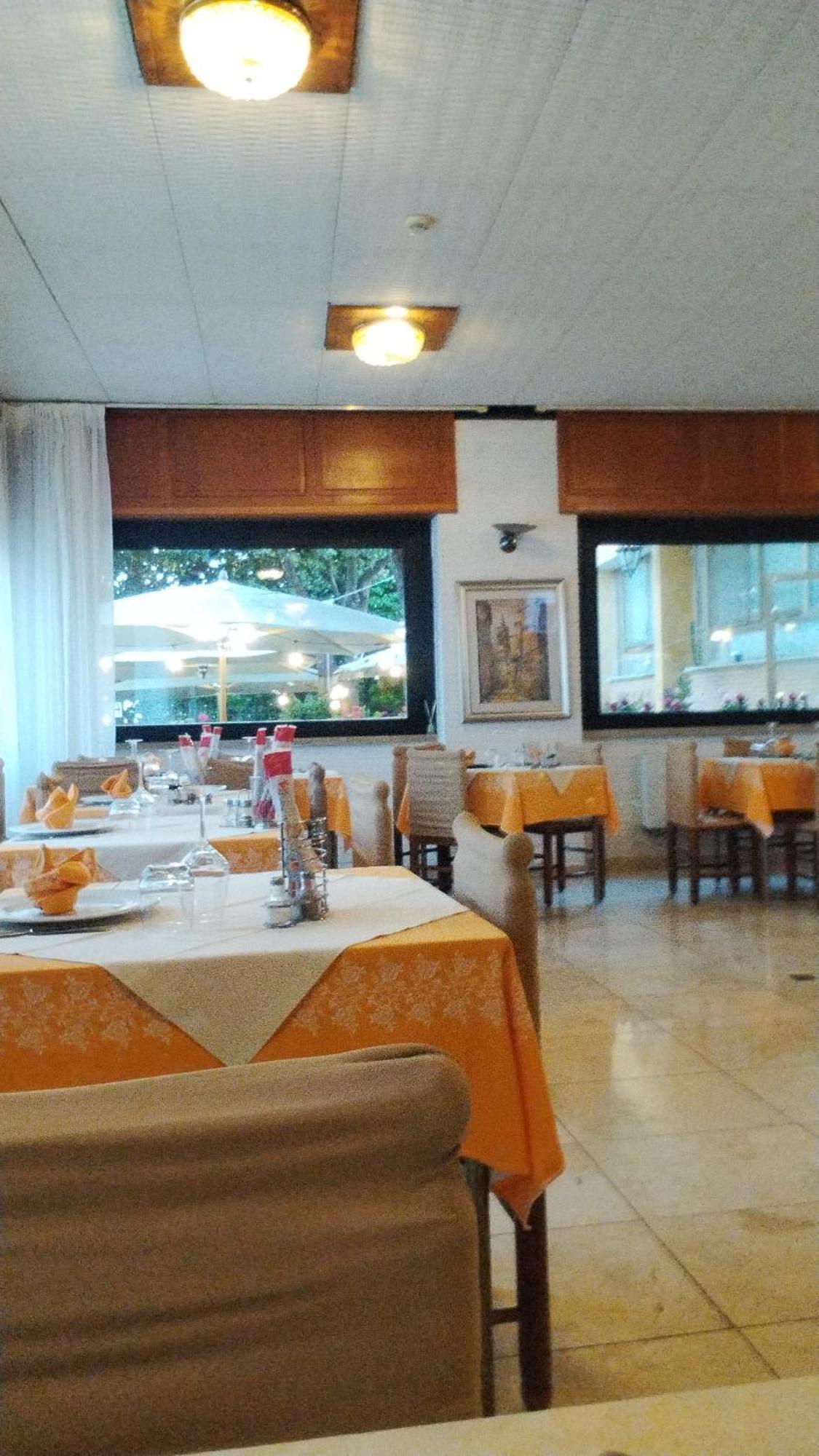 Hotel Ristorante Stella Палестрина Экстерьер фото